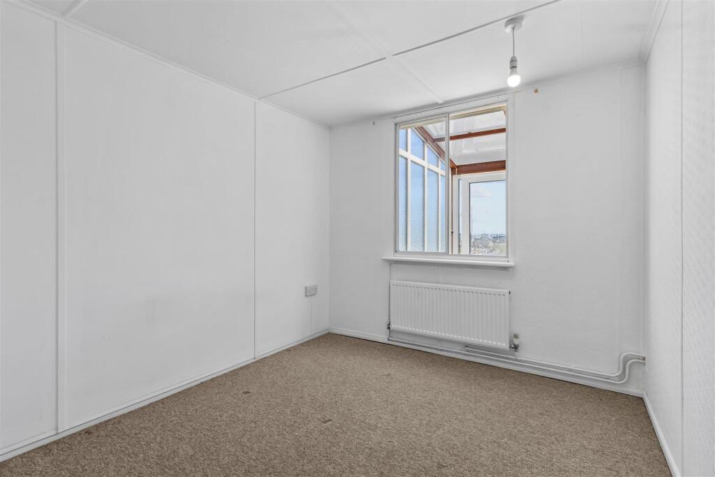 bedroom one.jpg