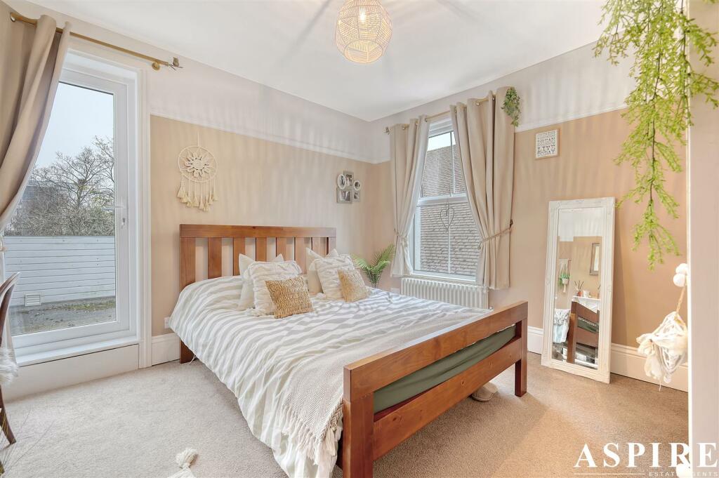 img_3827_13 copy.jpg