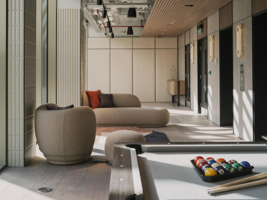 Coppermaker Sq 1219 (1)