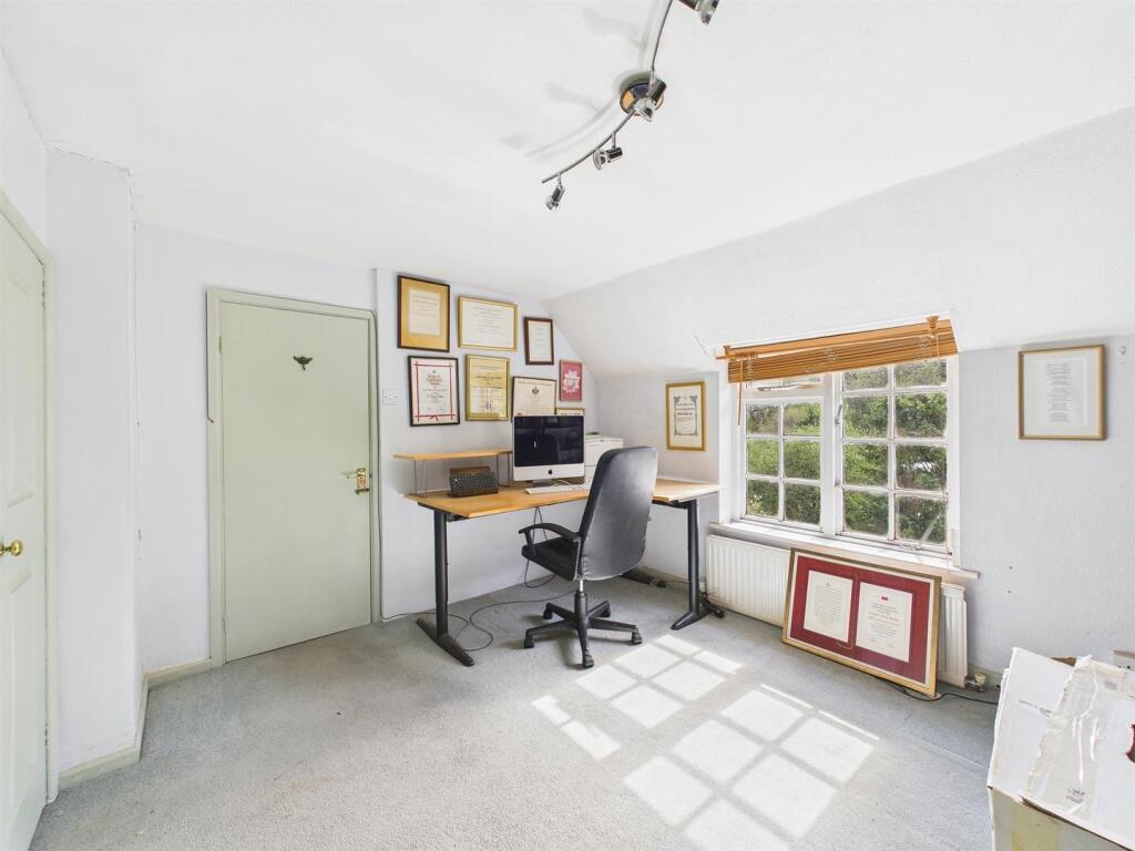13 - Detached House for Auction, Blagdon.jpg