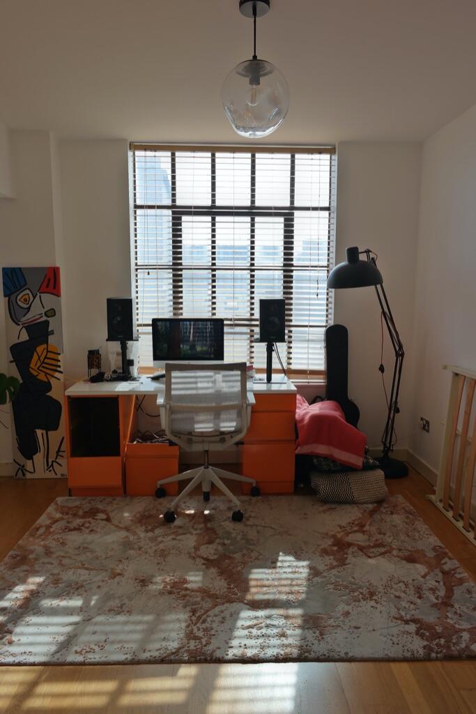 2nd bedroom