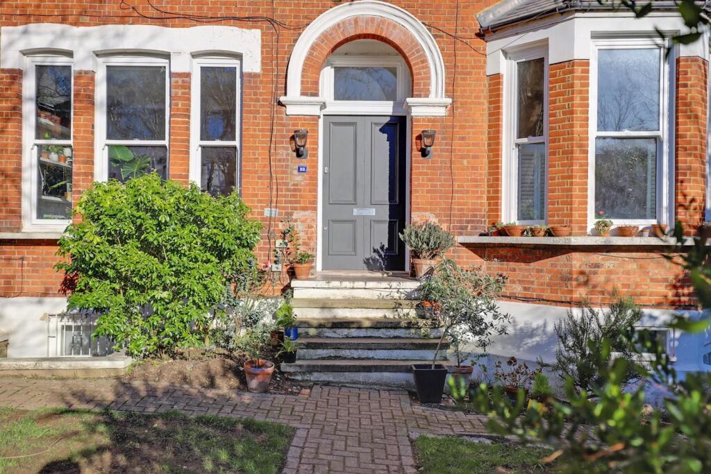 14-0630JHPropWorld - 30c Panmure Road - 40-medium.