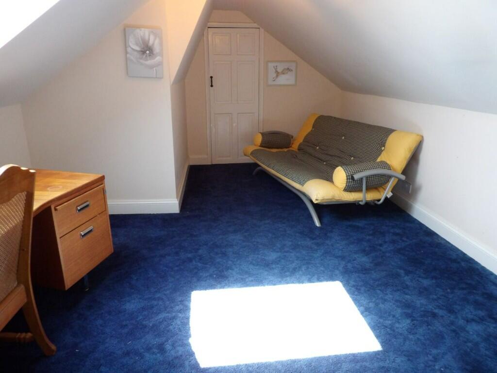 LOFT ROOM