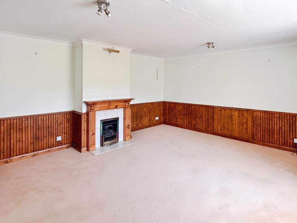 pbox-living_room-321847.JPG