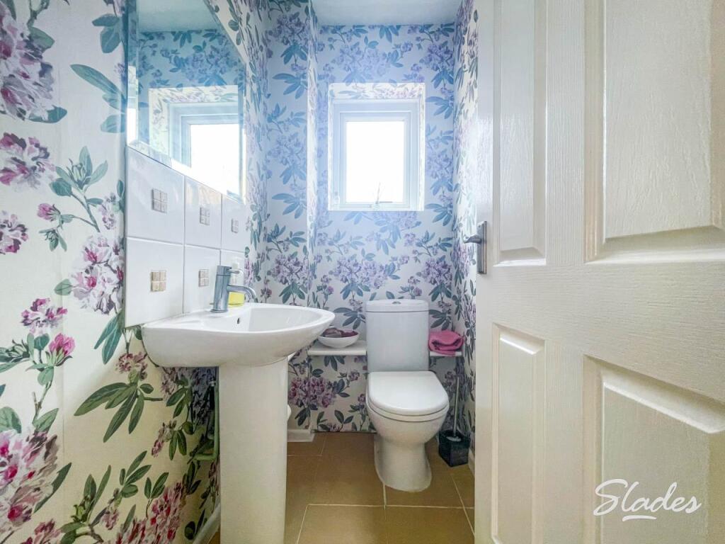 103 Meadway WC