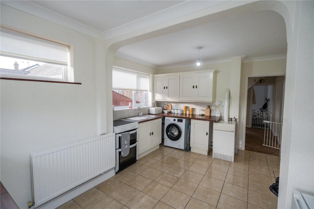 Kitchen (2)