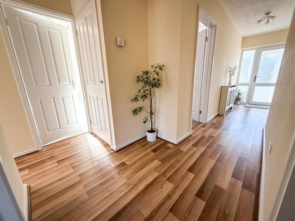 ENTRANCE HALLWAY