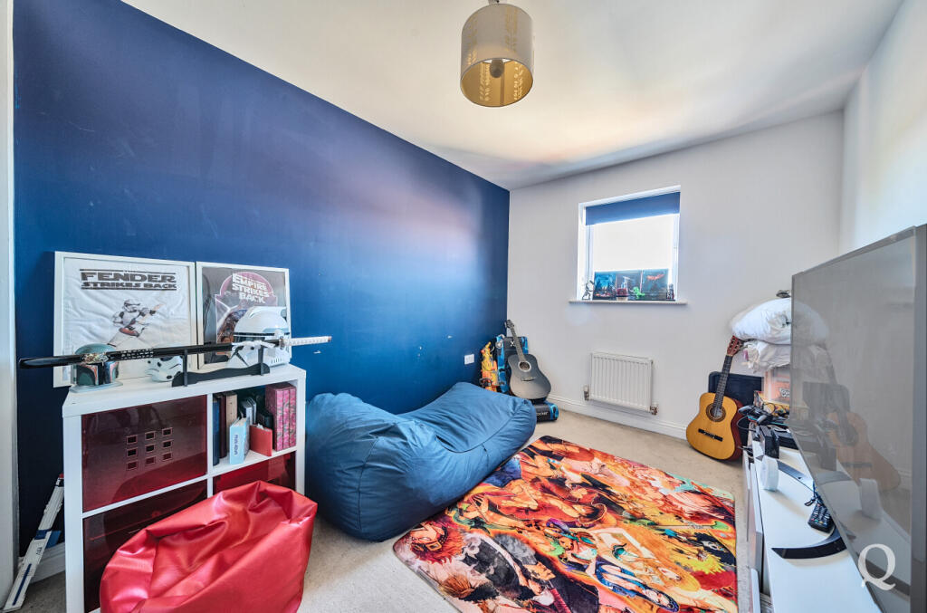 a347ac2d-81b0-472...