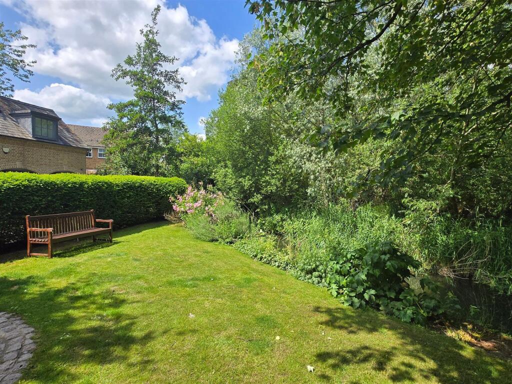 Attractive Communal Gardens