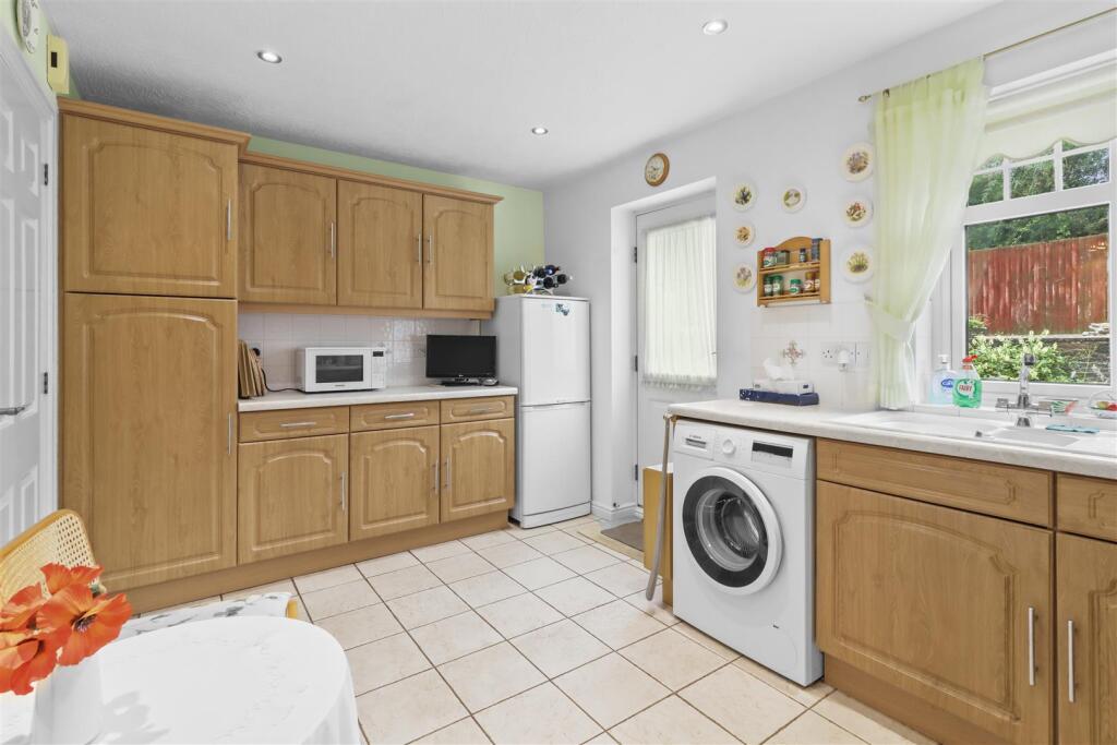 Kitchen/Breakfast Room
