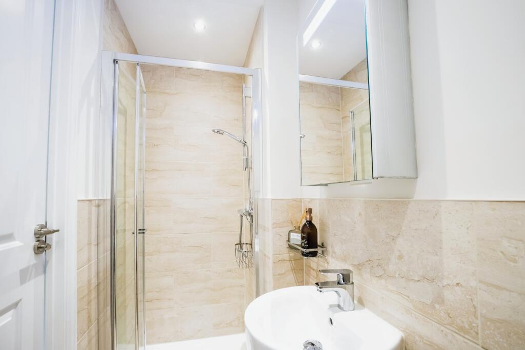 En-suite Two