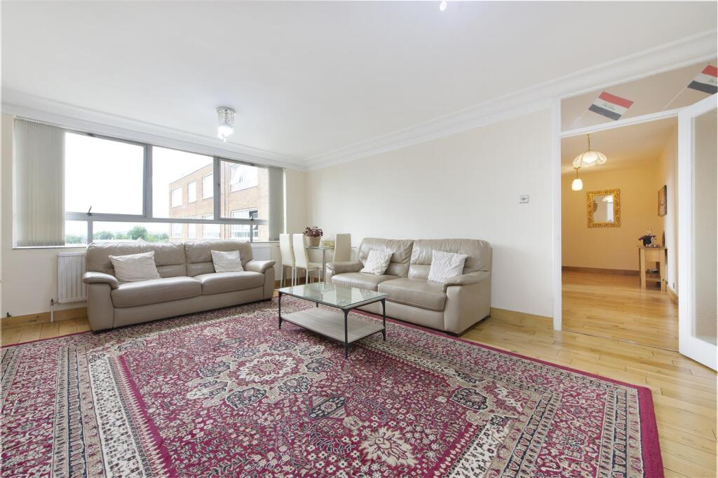 53018  Hi res (7).jpg