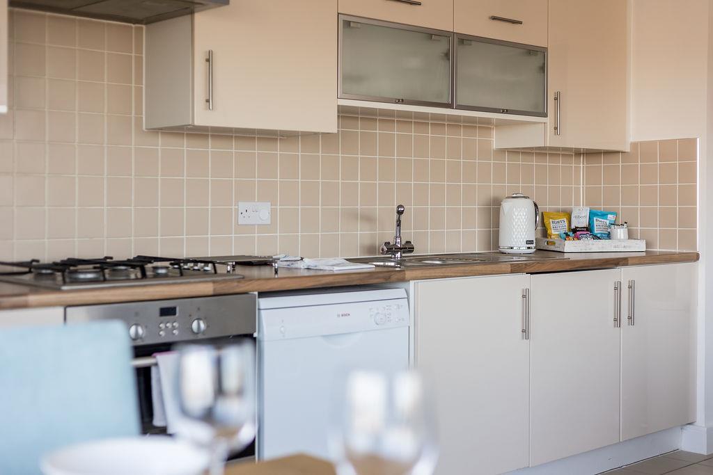 418OrchardPlazaph5web300.jpg