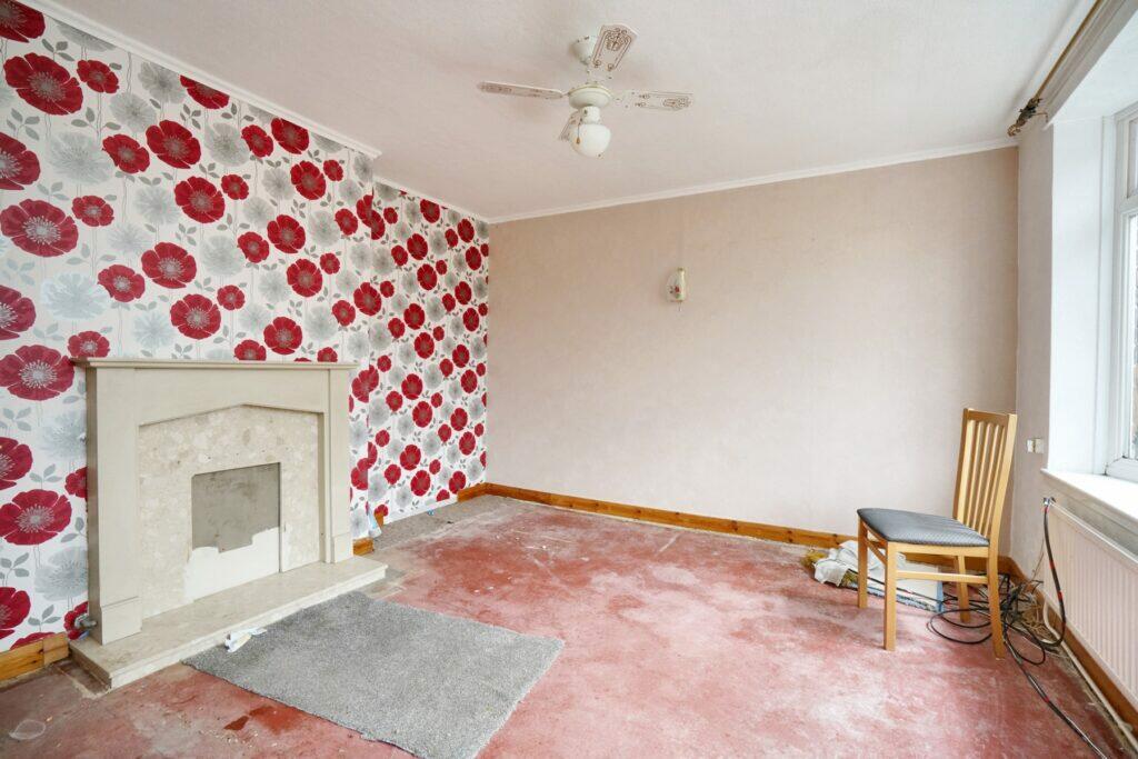 Gregory Avenue - Lounge