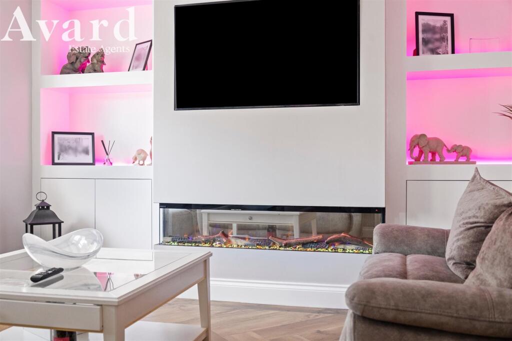 Millcross Road, 17-012.JPG