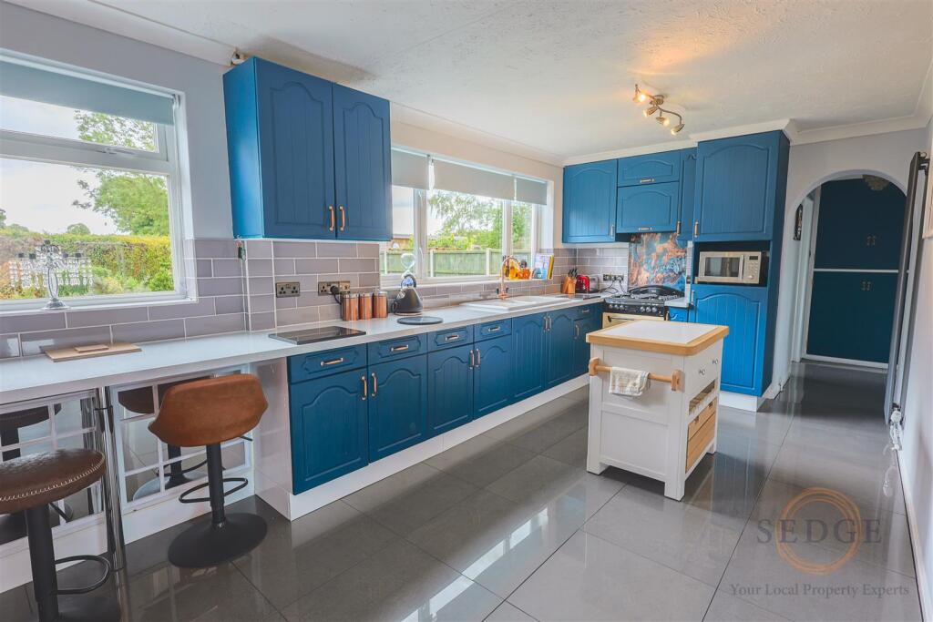 46 park close-07.jpg