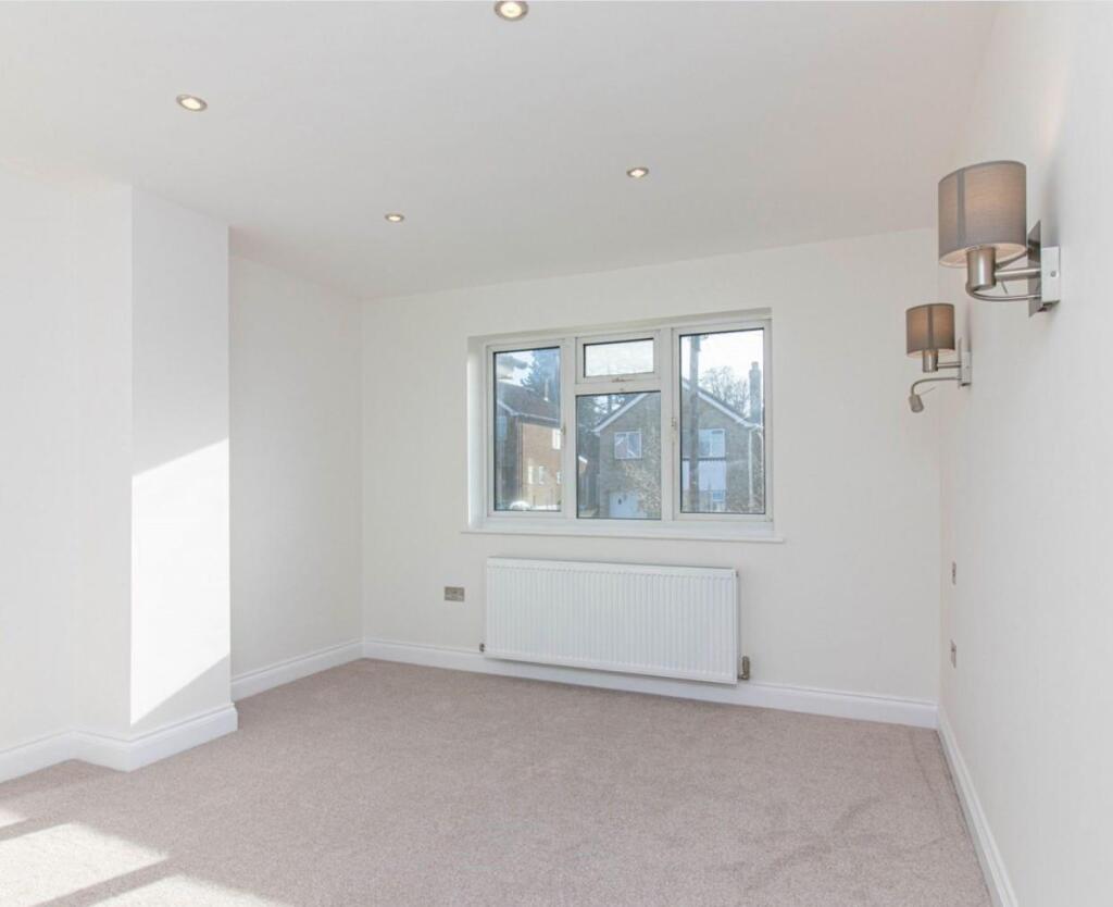 Bedroom 2.jpeg