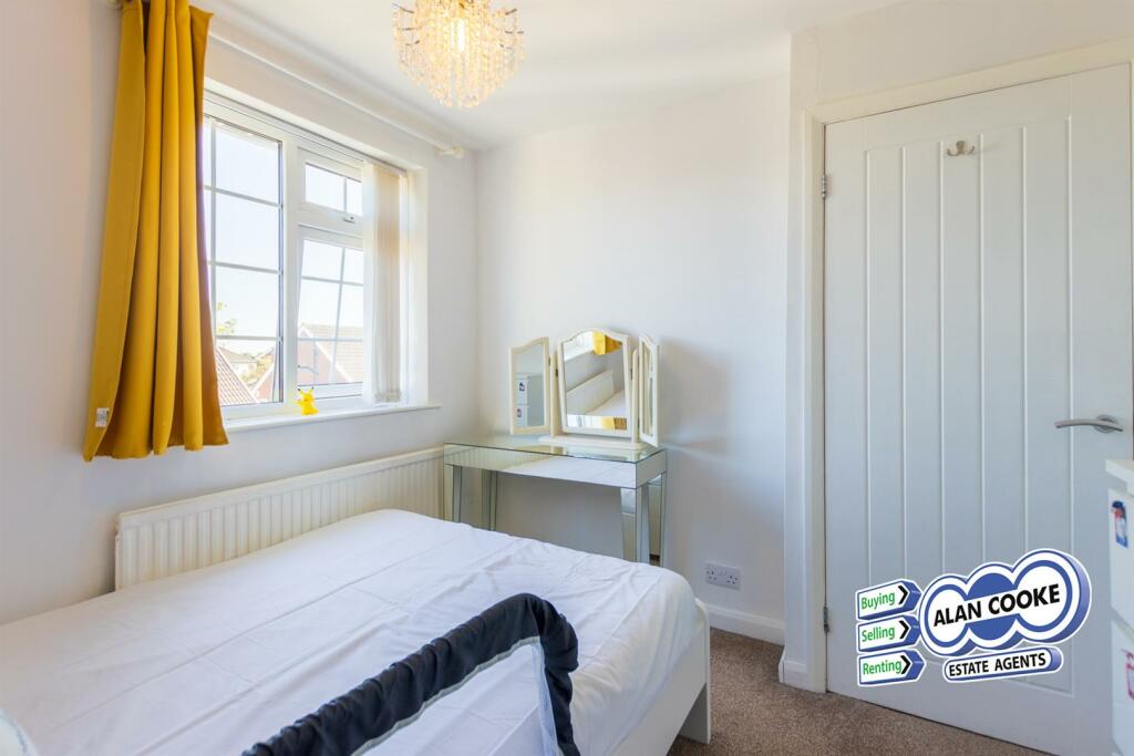 BEDROOM 3