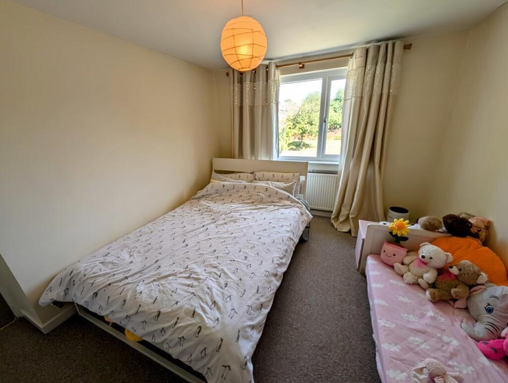 15 Woodchester bed 1.jpg
