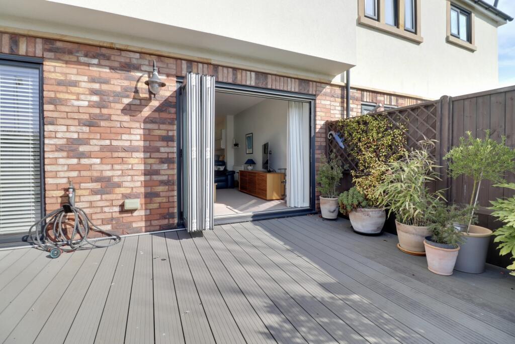 Bi-folding doors to patio