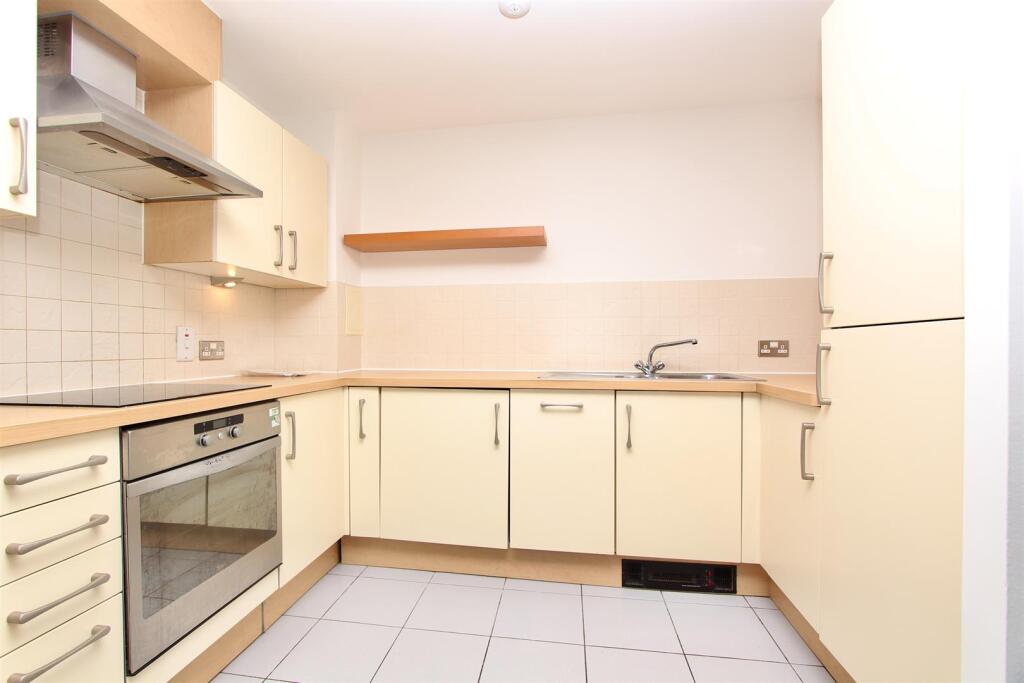 Granite Apartments, E15