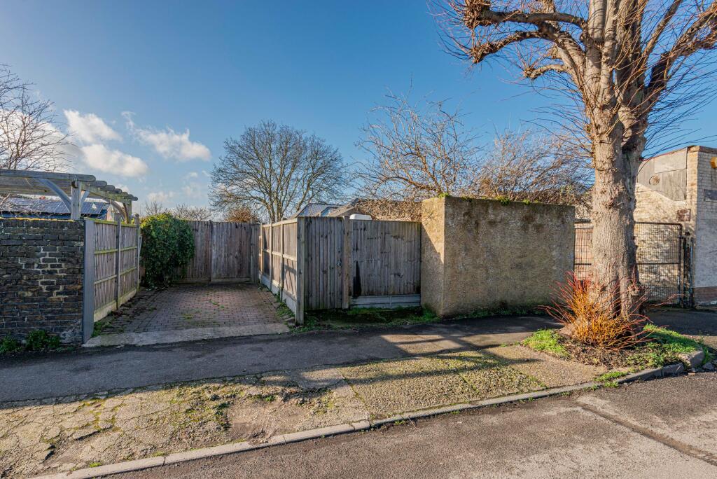 Rear Garden (5)