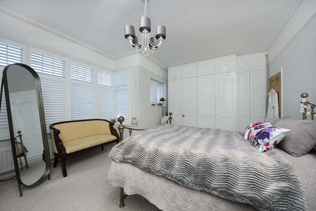 GV- 40 Woodfield Rd (15).jpg