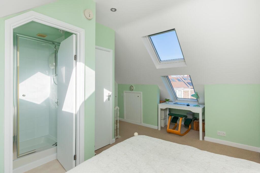 3B4RSV - Bedroom I.jpg