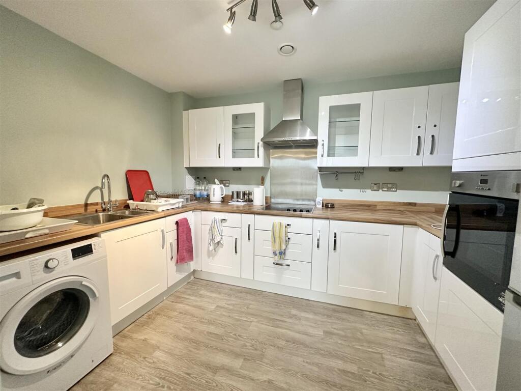 Luke Miller &amp; Associates