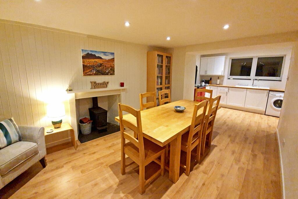 Askival Kitchen Diner