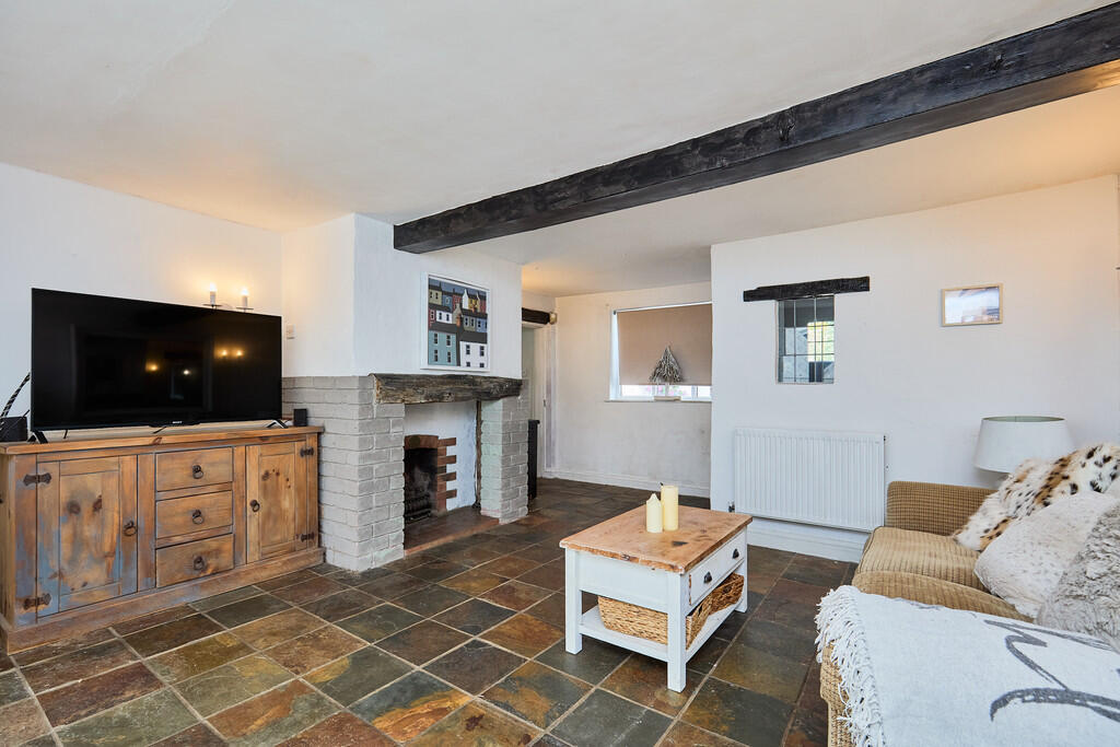 Edward Knight 202...