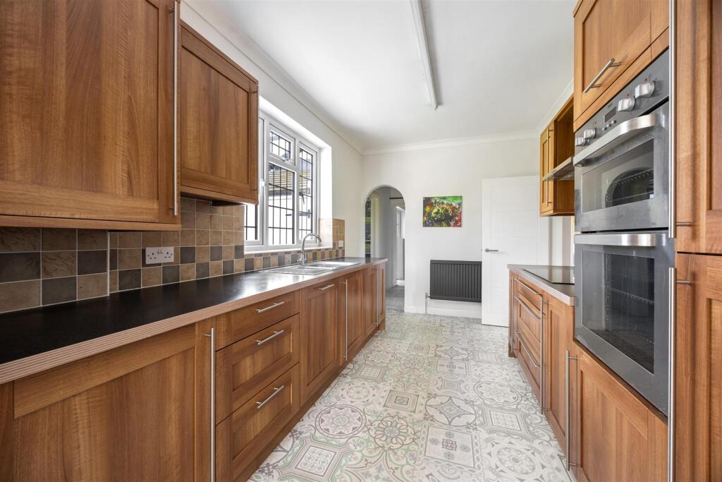 Grange Park, 14-030.jpg