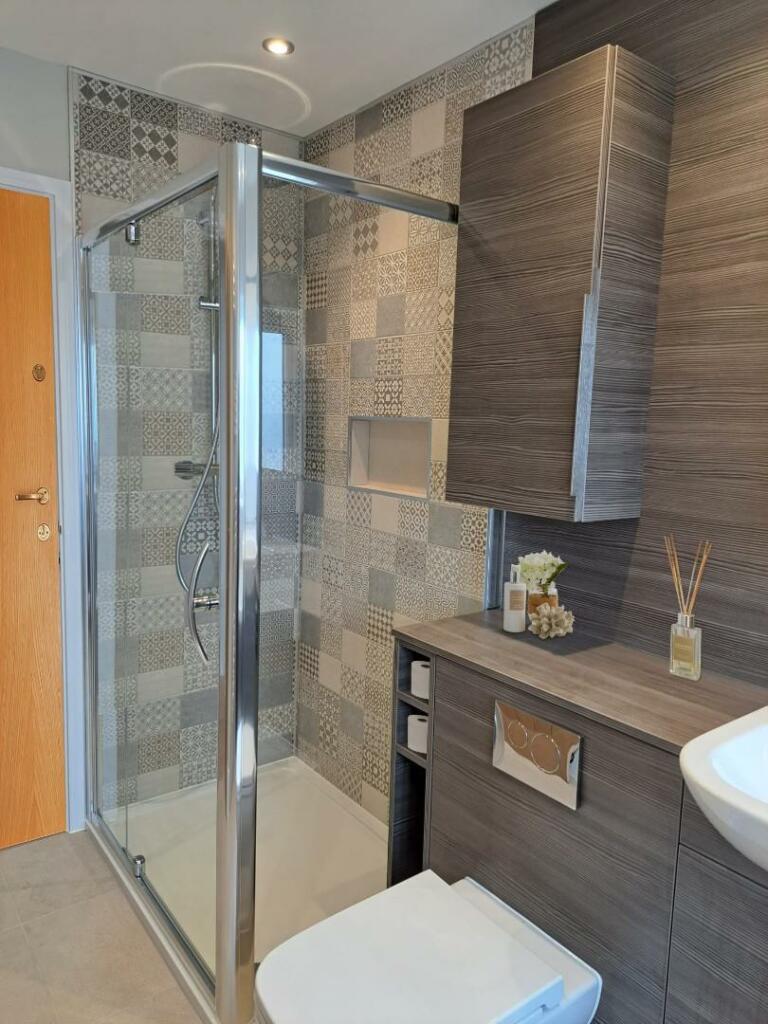 Bathroom Vanity and Tiles
