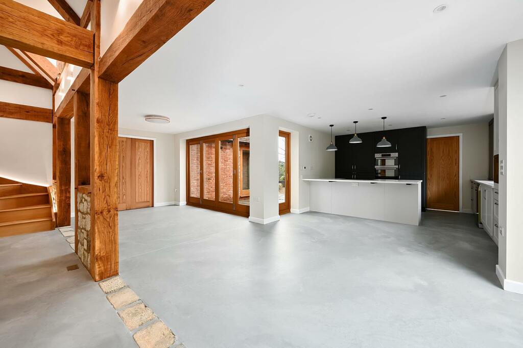 MAYTUM BARN - VANITY LANE - LINTON - MAIDSTONE - M