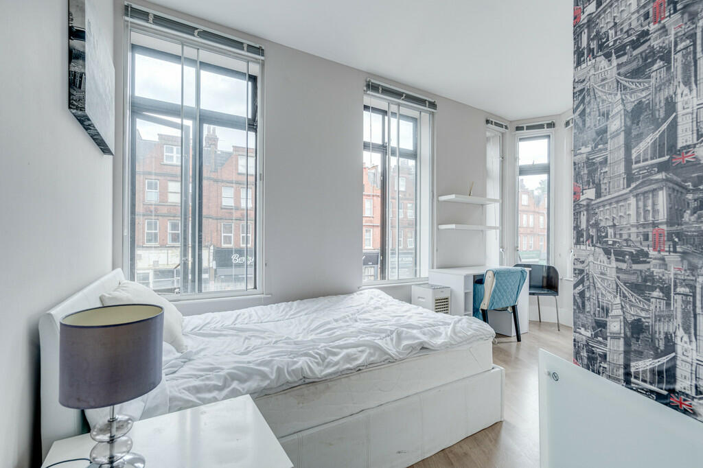 IMG_39961_12_orig...