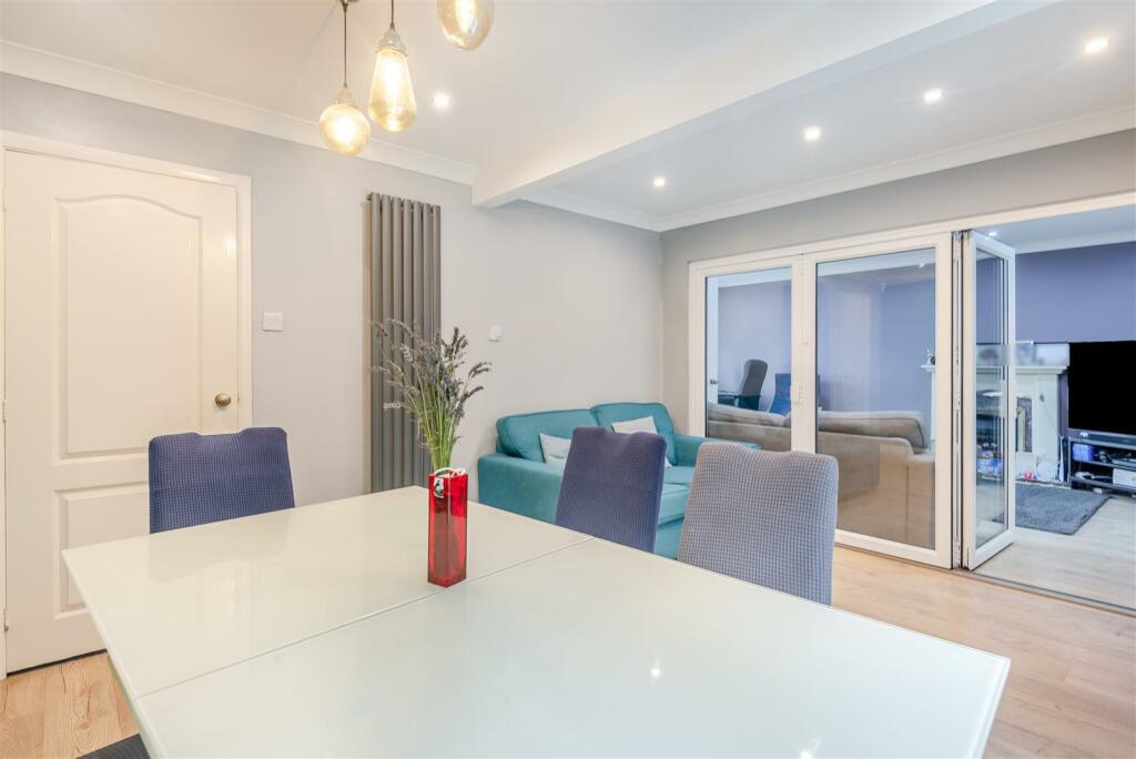 8623298-interior09.jpg