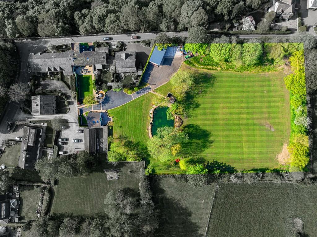 Cragg Farm Aerials-16b.jpg