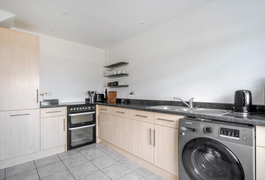 1317527-12-687a36...