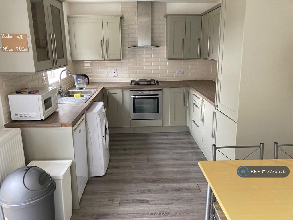 Kitchen / Dinner Open Plan 