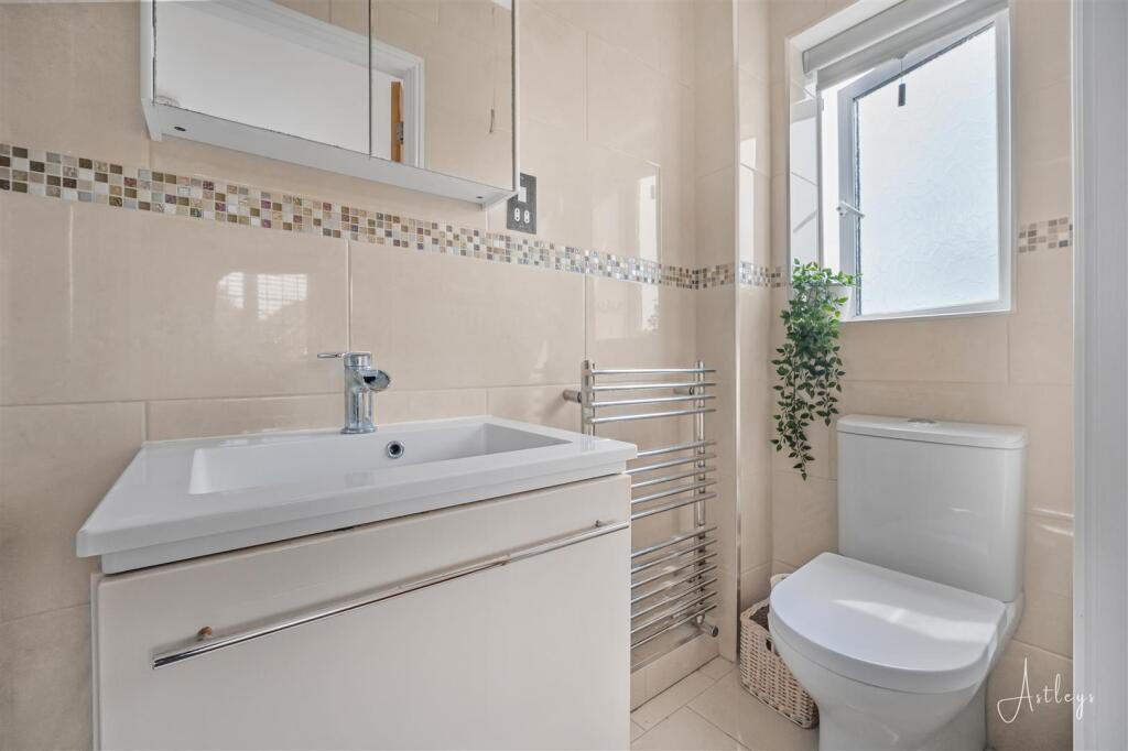 En-suite Shower Room