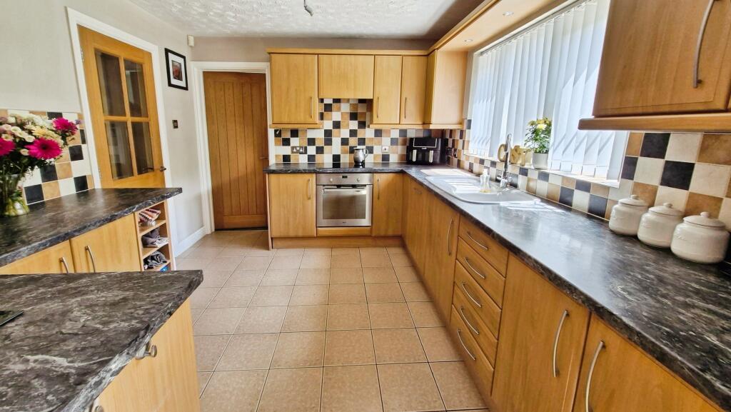 299f01d9-20250602_133207