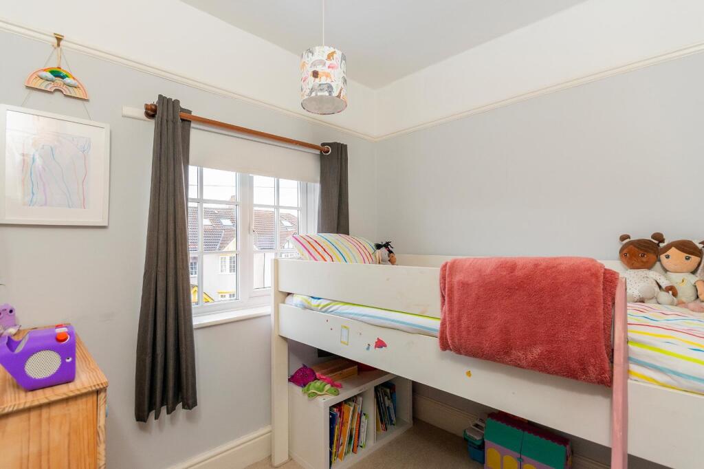 2W4WHE - Bedroom A.jpg