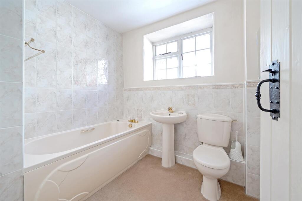 12 Park Road, Sherrington (8).jpg