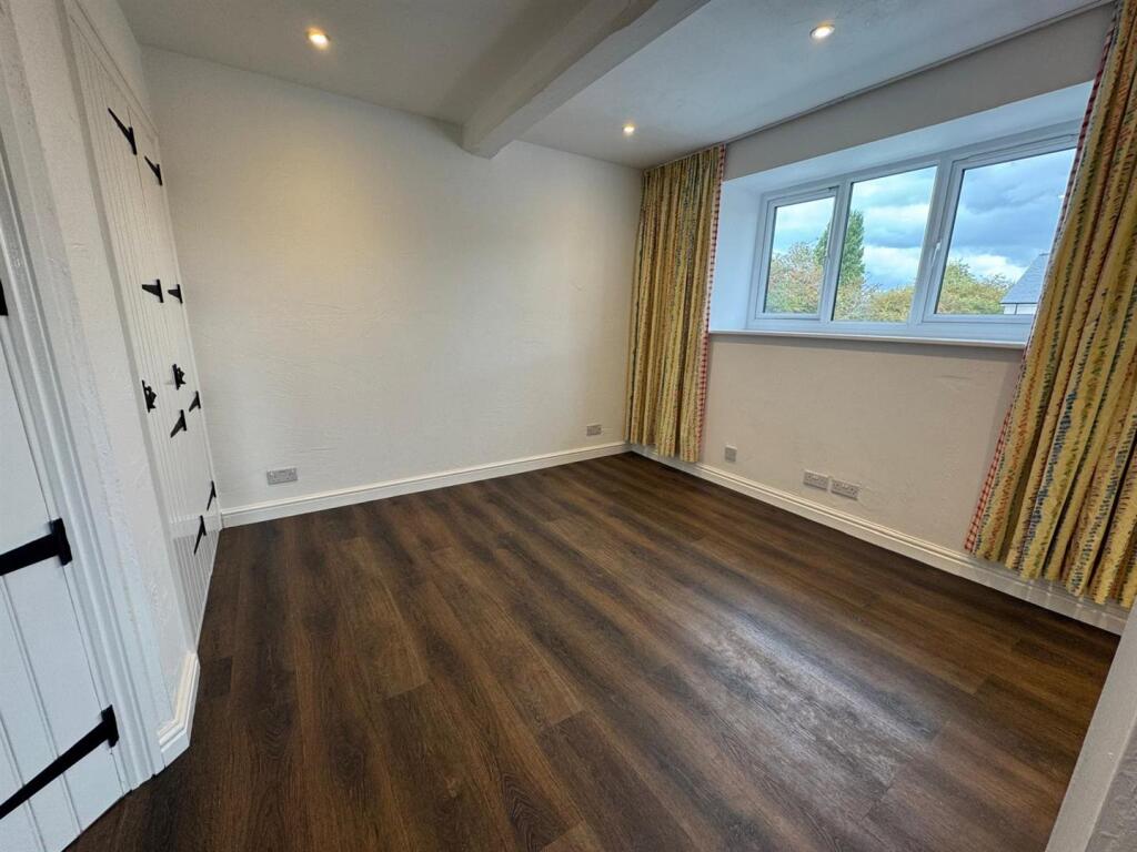 Bedroom.jpg
