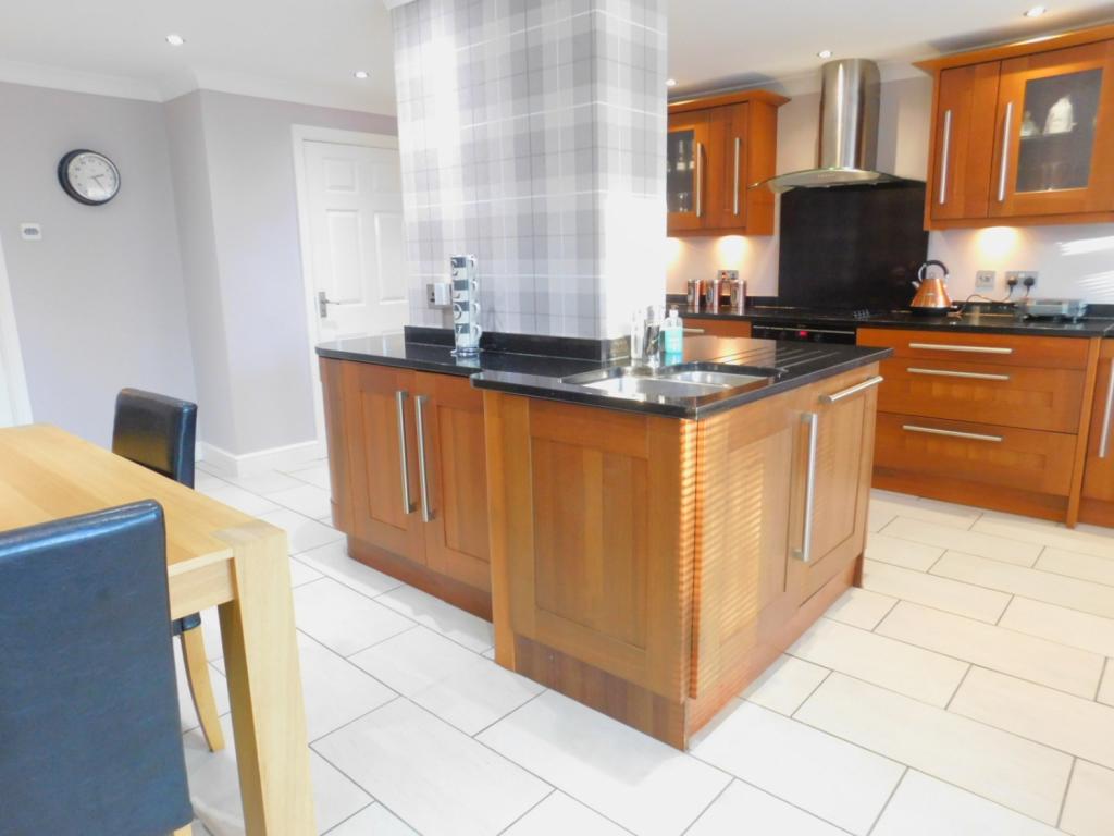 2 girton close (10)