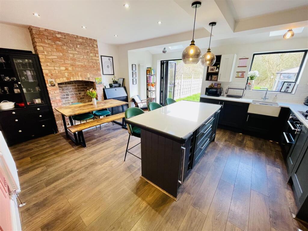 Open Plan Kitchen/Dining Room