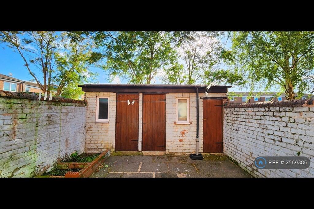 Back Yard Storage Extension