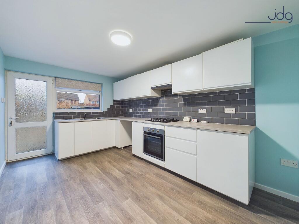 Spacious Kitchen