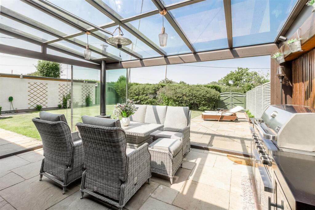 Kinabalu, Green End Rd, Fillongley