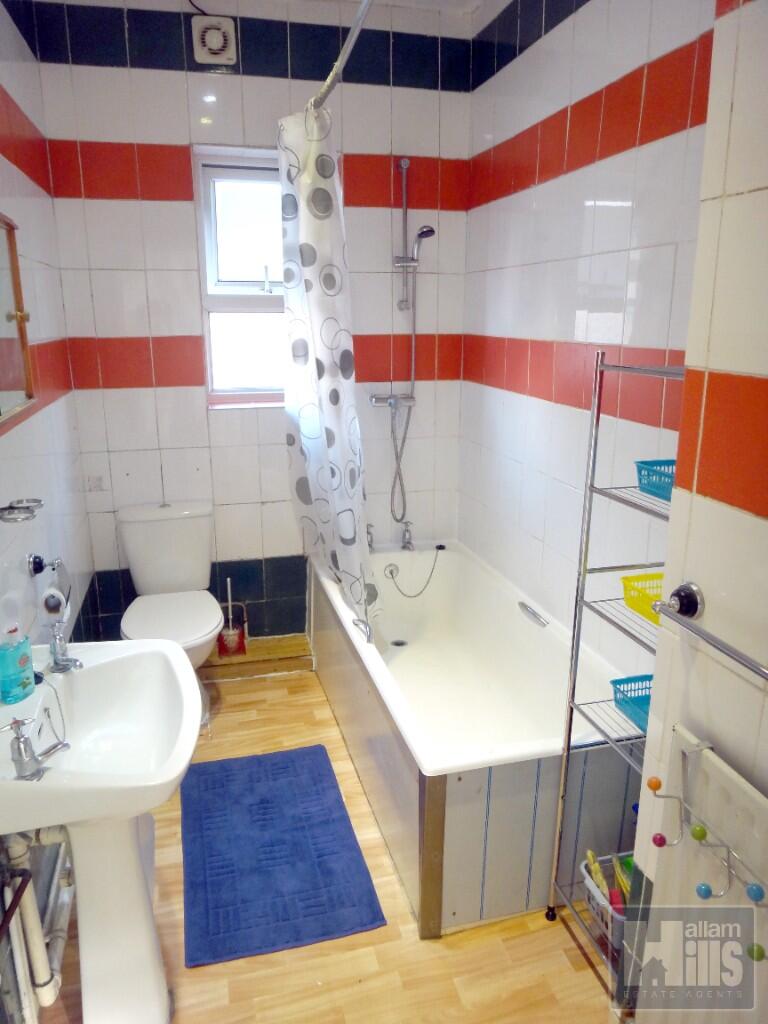 Main Bathroom